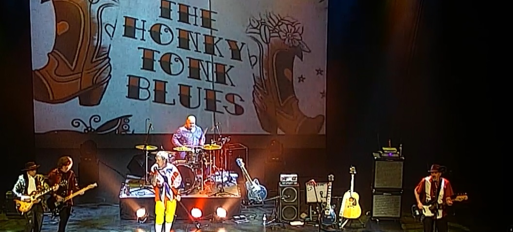 Got Stones wide stage shot
